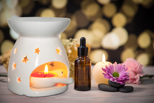 Wax Melt Essential Oil Burner White - Star Pattern, Ceramic Aroma Burners Assorted Wax Warmer Aromatherapy Tarts Holder Candle Scented Diffuser Home Bedroom Decor Christmas Housewarming Gift