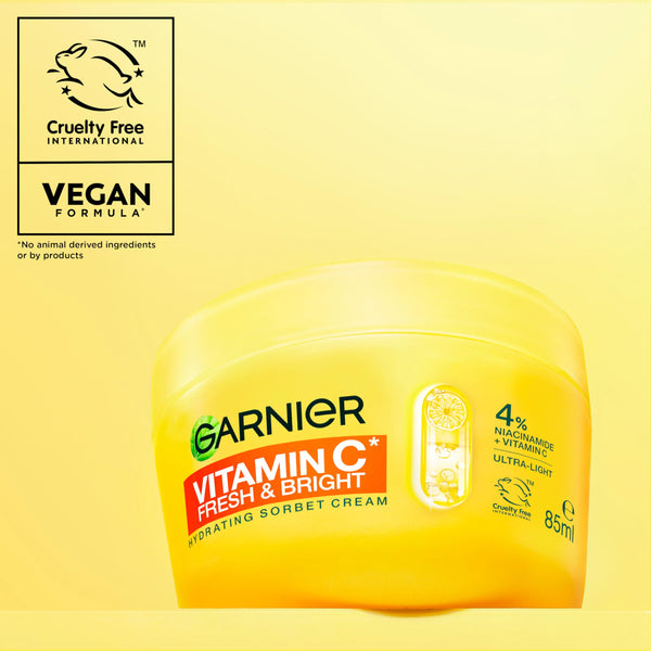 Garnier Vitamin C* Fresh & Bright Hydrating Sorbet Cream, 4% Vitamin C* & Niacinamide, Ultra Fresh & Light, For Dull, Uneven Skin, Cruelty Free International & Vegan - 85ml