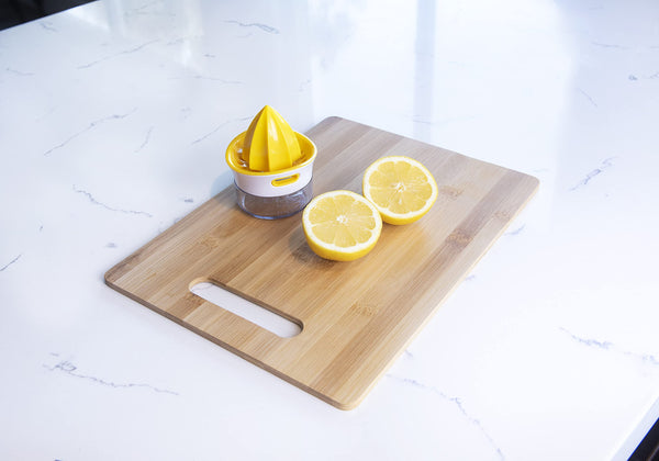 Joie Citrus Juicer with Built-In Strainer, Manual Lemon and Lime Squeezer, Yellow