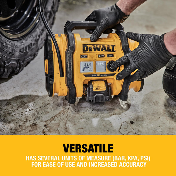 DEWALT 18V XR Inflator Deflator with Digital Gauge, DCC018N-XJ