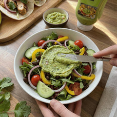 Sixsigma Foods Guacamole 900g - Perfect for Nachos, Tacos, Sandwiches & Salads Fresh, Creamy & Flavorful Avocado Dip, Smooth Texture, Zesty Taste For Snacks & Everyday Meals (Case of 1)