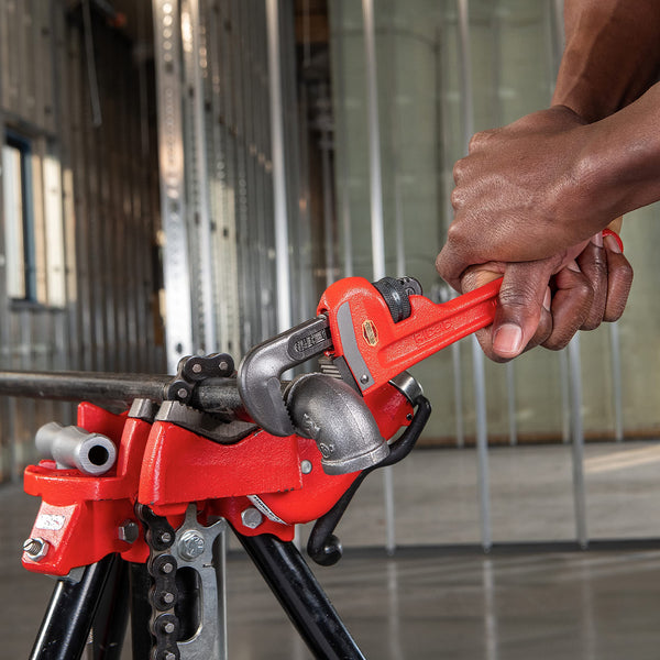 RIDGID 31010 10-inch Heavy-Duty Straight Pipe Wrench, 10-inch Plumbing Wrench,Red