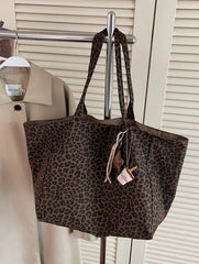 Large Capacity Inner Lining Tote Bag,  Brown Color. The Exterior Features A Coffee Cup Hook And A Leopard Print Pattern