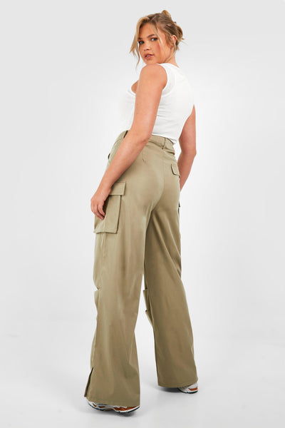 BOOHOO PLUS RUCHED DETAIL CARGO TROUSER