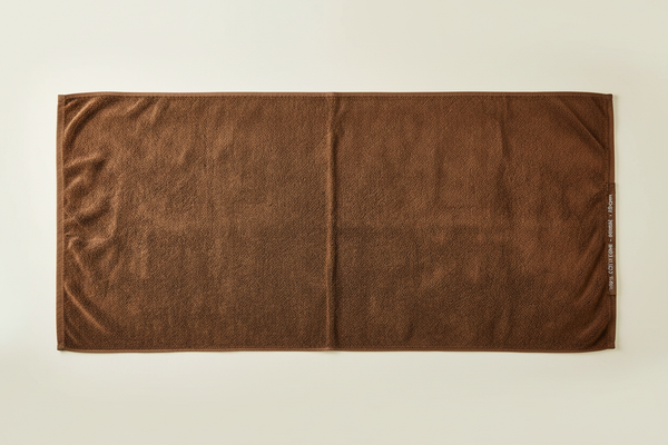 one brown Pool Towel Sheet  600GSM  90 x 180cm  100% Cotton